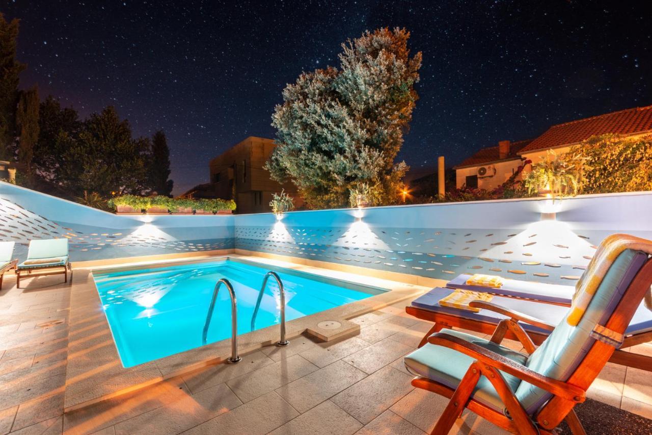 Apartments Villa Camellia - Adults Only Supetar Exterior foto
